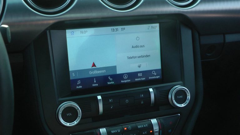 Ford Mustang Bullitt Display Navigationssystem